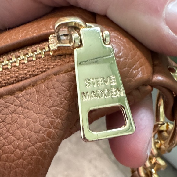 Steve Madden Brown Gold Crossbody Fanny Pack Bag - Picture 3 of 5